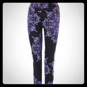 SUPER RARE!🦄 LULAROE Medallion Print OS leggings!